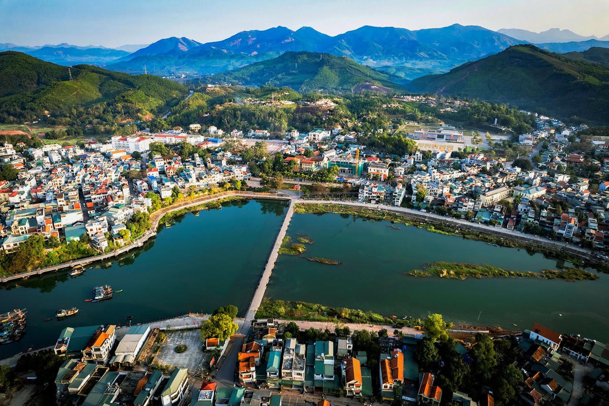 Diện mạo nông thôn Tiên Yên. Ảnh: Cấn Đình Loan