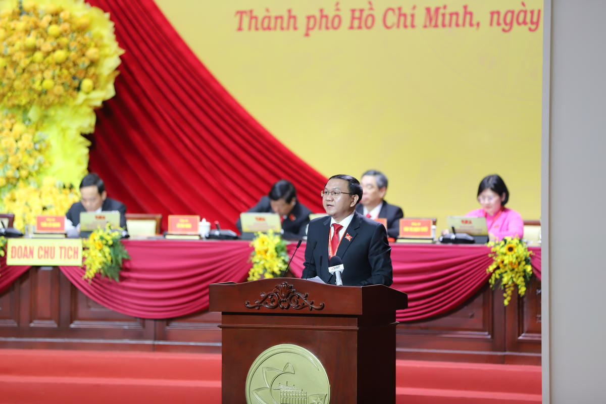 Ông Lâm Đình Thắng - Giám đốc Sở Khoa học - Công nghệ TP Hồ Chí Minh phát biểu tham luận tại Đại hội. Ảnh: Đ.H.