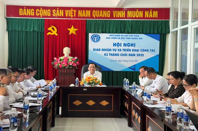 Bảo hiểm xã hội tỉnh Đồng Nai: Nỗ lực về đích Bảo hiểm xã hội tỉnh Đồng Nai: Nỗ lực về đích