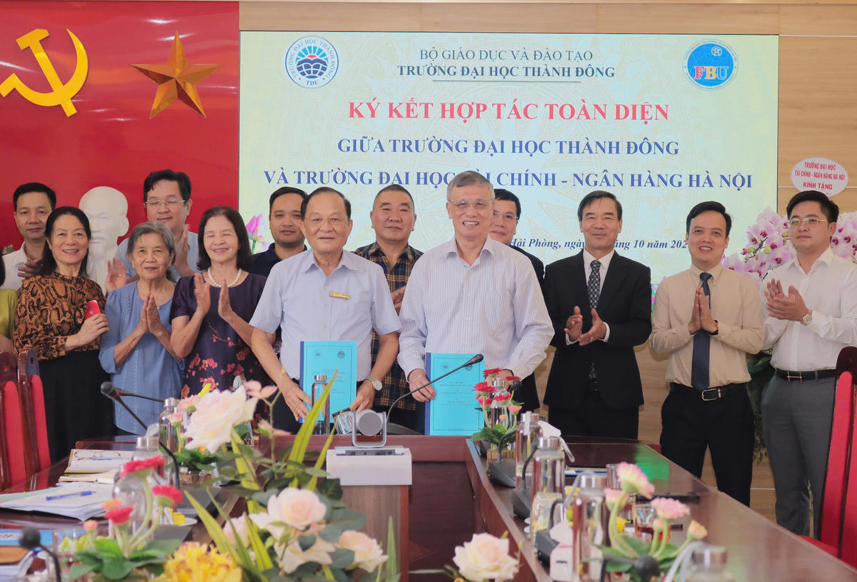 Lễ ký kết mở ra giai đoạn hợp tác toàn diện giữa hai trường ĐH (ảnh NTCC) 