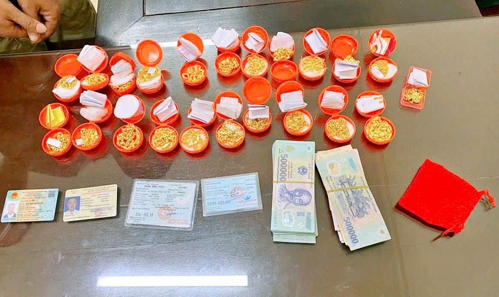 Tang vật được Công an thu giữ. Ảnh: CANB