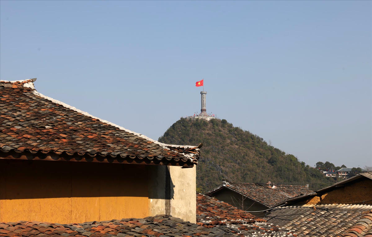 Một góc làng Lô Lô Chải, xã Lũng Cú, tỉnh Tuyên Quang. Ảnh: Báo Ảnh Việt Nam.