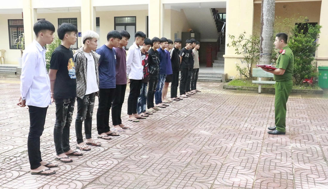 Các đối tượng bị bắt giữ. Ảnh: Công an tỉnh Nghệ An