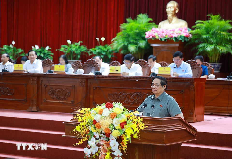 Thủ tướng Phạm Minh Chính phát biểu tại hội nghị tiếp xúc cử tri thành phố Cần Thơ trước Kỳ họp thứ 10, Quốc hội khóa XV. (Ảnh: Dương Giang/TTXVN).