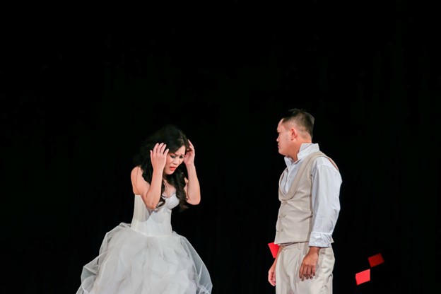 Nghệ sĩ Tố Loan và Tường Linh hóa thân vào nhân vật trong nhạc kịch La Traviata năm 2024