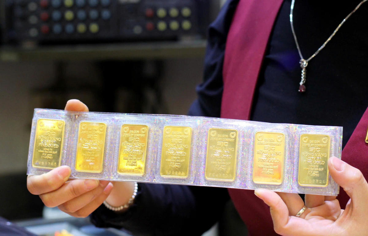 Nhiều ý kiến cho rằng Việt Nam có thể tham khảo các mô hình sàn giao dịch vàng tại các quốc gia khác. Ảnh: Quang Vinh.