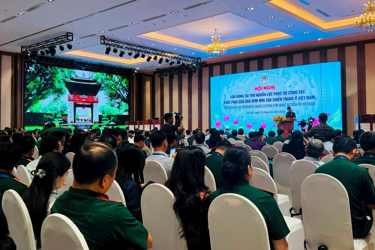 Quang cảnh hội nghị.