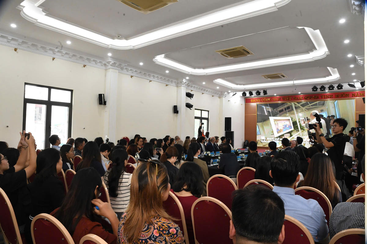 Toàn cảnh buổi họp báo. Ảnh: Phạm Sỹ.