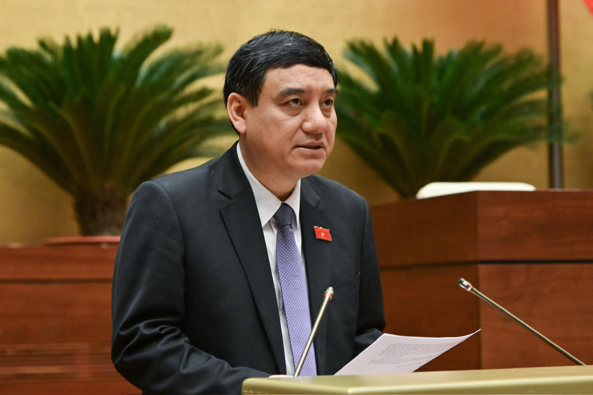 Nhà nước cung cấp một bộ sách giáo khoa sử dụng thống nhất toàn quốc Nhà nước cung cấp một bộ sách giáo khoa sử dụng thống nhất toàn quốc