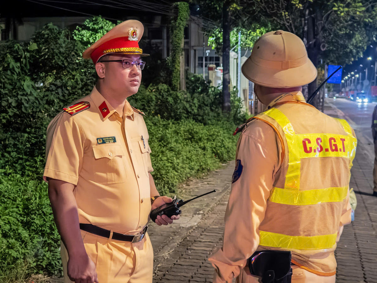Đại diện Phòng CSGT (Công an Hà Nội) cho biết, công tác tuần tra, kiểm soát và xử lý vi phạm luôn được Ban Giám đốc Công an thành phố quan tâm, chỉ đạo thực hiện quyết liệt, thường xuyên, liên tục.