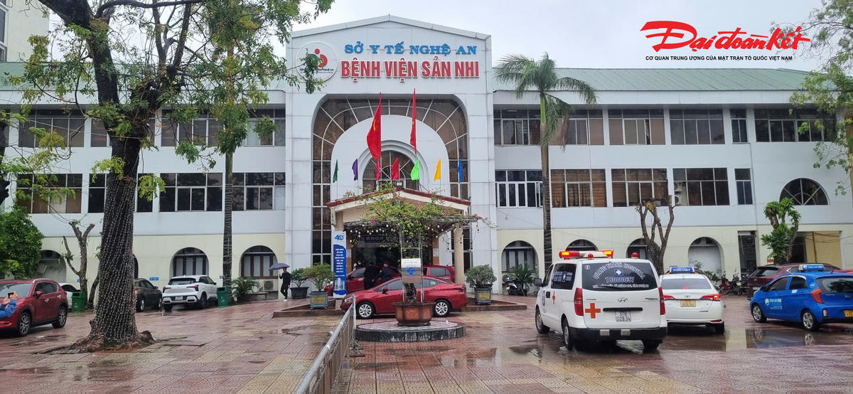 Sau hơn 1 ngày xảy ra vụ việc, các hoạt động khám chữa bệnh tại Bệnh viện Sản Nhi Nghệ An đã diễn ra bình thường. Ảnh: ĐB