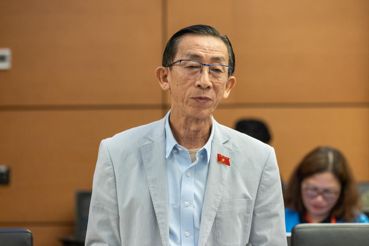 Ông Trần Hoàng Ngân phát biểu (Ảnh: Quang Vinh)