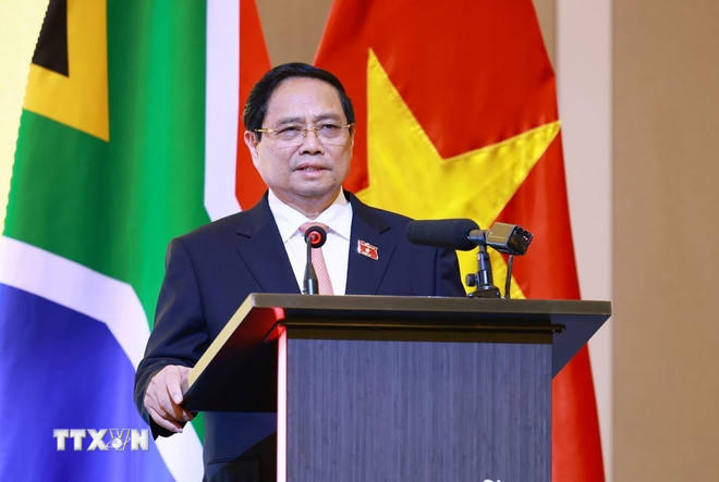 Thủ tướng Phạm Minh Chính phát biểu tại Diễn đàn doanh nghiệp Việt Nam-Nam Phi. (Ảnh: Dương Giang/TTXVN)