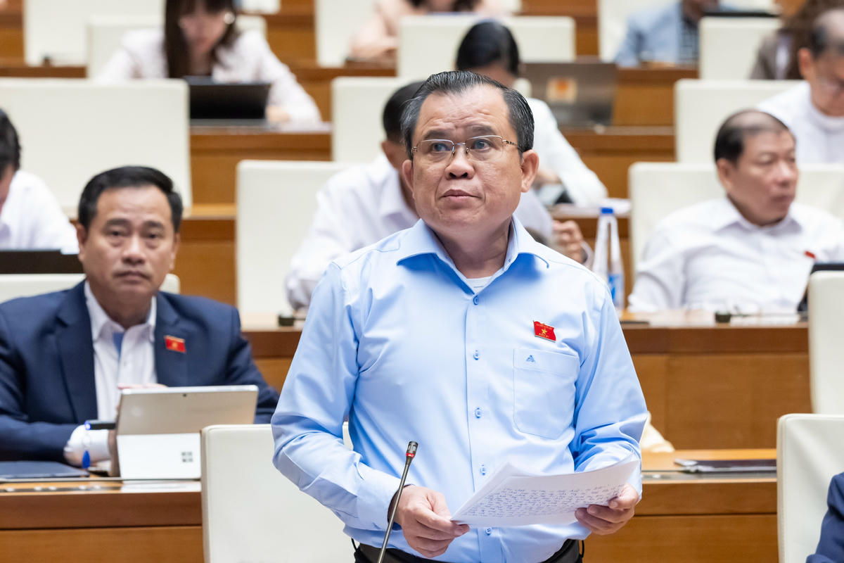 Ông Nguyễn Tâm Hùng phát biểu (Ảnh: Quang Vinh)