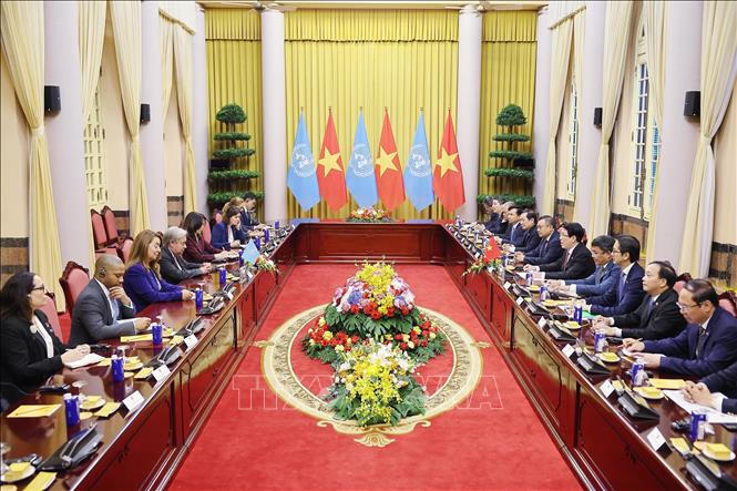 Chủ tịch nước Lương Cường hội đàm với Tổng Thư ký Liên hợp quốc António Guterres. Ảnh: Lâm Khánh/TTXVN