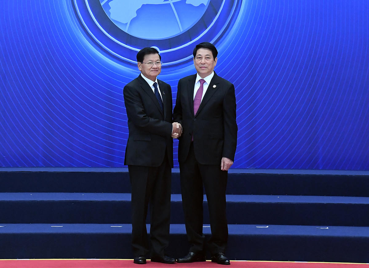 Chủ tịch nước Lương Cường và Tổng Bí thư, Chủ tịch nước Lào Thongloun Sisoulith - Ảnh VGP/Hải Minh.