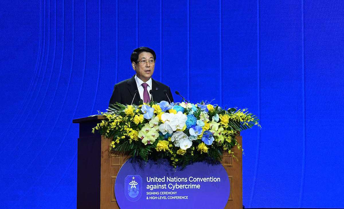 Chủ tịch nước Lương Cường phát biểu tại Lễ mở ký Công ước Liên Hợp Quốc về chống tội phạm mạng - Ảnh VGP/Hải Minh