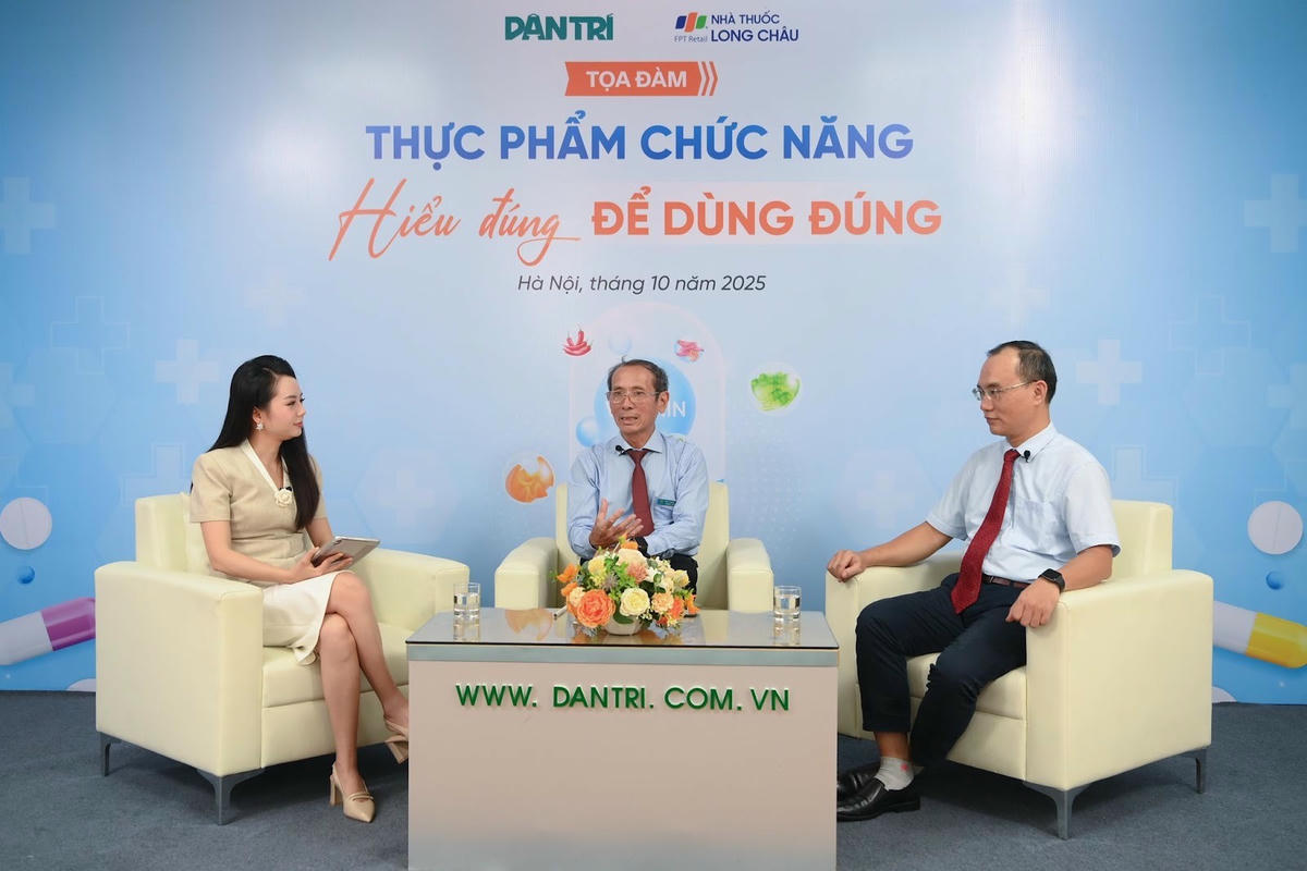 Các chuyên gia y tế mang đến những kiến thức khoa học, thiết thực, giúp người tiêu dùng nhận diện đúng vai trò của thực phẩm chức năng trong chăm sóc sức khỏe. 