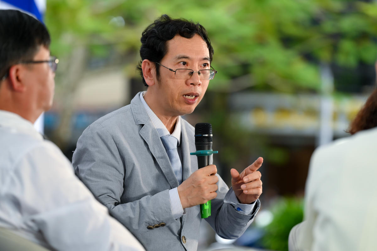 BS.CKII. Nguyễn Minh Tiến – Phó Giám đốc Bệnh viện Nhi đồng TP HCM đưa ra nhiều cảnh báo tại buổi tọa đàm. Ảnh BTC