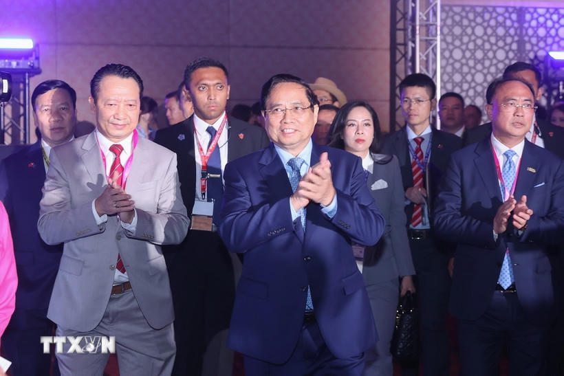 Thủ tướng Phạm Minh Chính đến dự Phiên Đối thoại Cấp cao tại Hội nghị Thượng đỉnh Kinh doanh và Đầu tư ASEAN (ABIS). (Ảnh: Dương Giang/TTXVN).