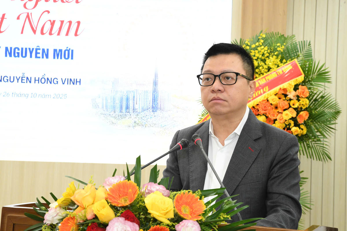 Phó Trưởng Ban Tuyên giáo và Dân vận Trung ương, Tổng Biên tập Báo Nhân Dân, Chủ tịch Hội Nhà báo Việt Nam Lê Quốc Minh phát biểu. Ảnh: Phạm Sỹ. 