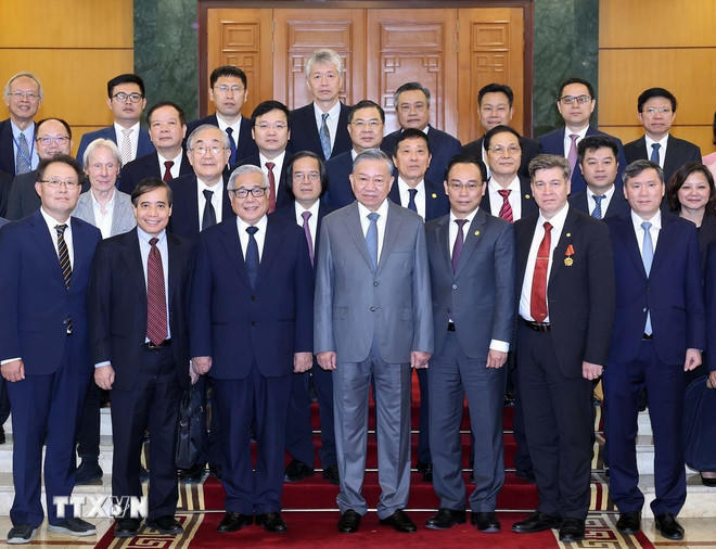 Tổng Bí thư Tô Lâm và các đại biểu. (Ảnh: Thống Nhất/ TTXVN).