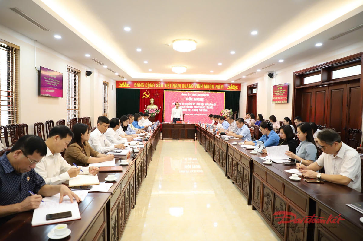 Toàn cảnh hội nghị. Ảnh: Thu Huệ.