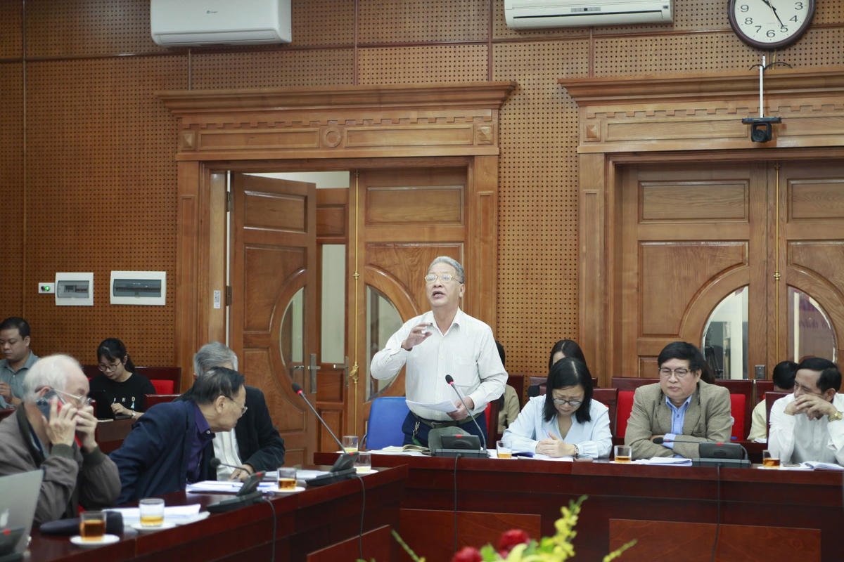 Các đại biểu đóng góp ý kiến tại hội nghị. 