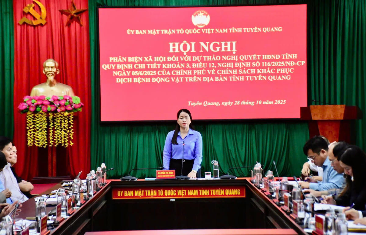 Quang cảnh hội nghị phản biện xã hội. Ảnh: MTTQ Tuyên Quang.