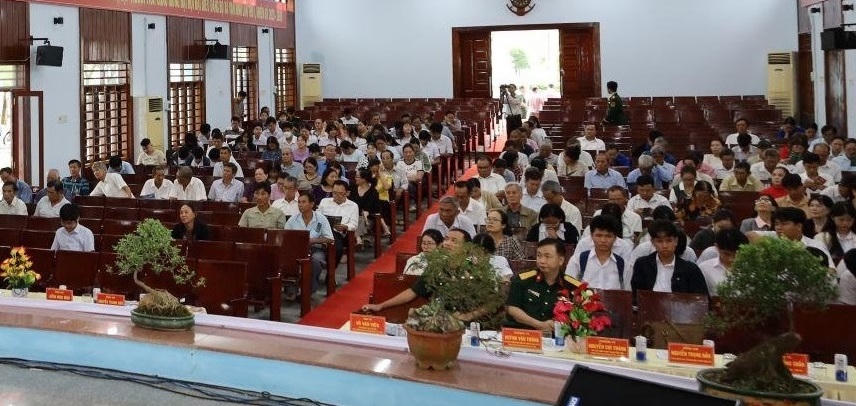 Quang cảng buổi tuyên truyền pháp luật tại xã Khánh Vĩnh (tỉnh Khánh Hòa). (ảnh T.A)