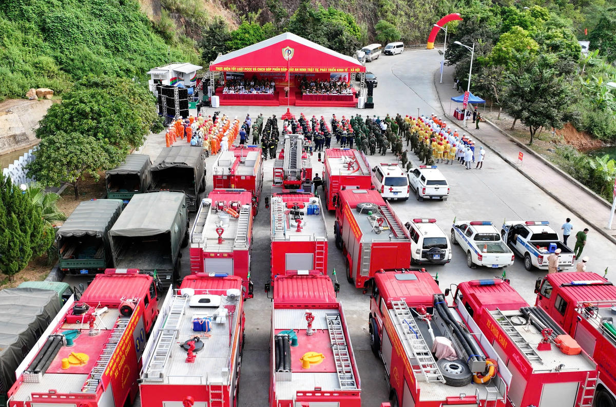 Toàn cảnh cuộc diễn tập PCCC tỉnh Sơn La năm 2025. C.T.