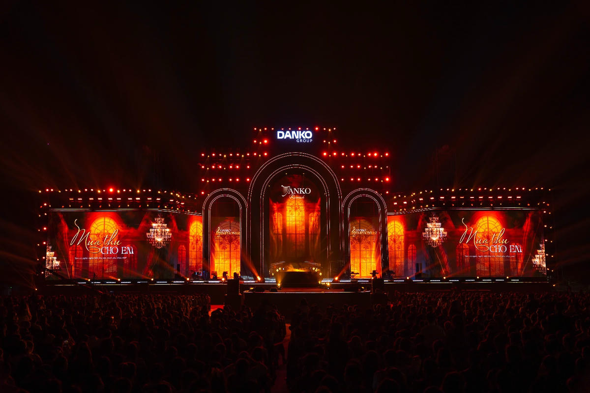 Sân khấu đêm nhạc “Mùa thu cho em” – Nơi nghệ thuật thăng hoa trong từng khung hình