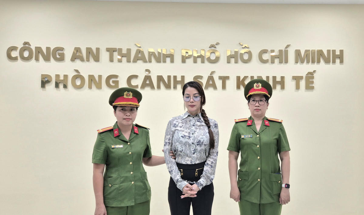 Bà Trương Ngọc Ánh tại thời điểm bị khởi tố, bắt tạm giam. Ảnh: CACC.