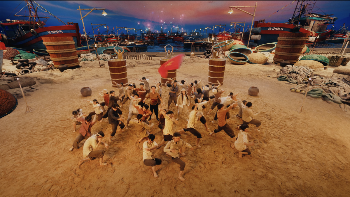 Hình ảnh làng chài Phan Thiết với sự thể hiện của ca sĩ Trúc Nhân được thực hiện bằng kỹ xảo bởi 60 bạn trẻ Việt Nam. Ảnh: NSX