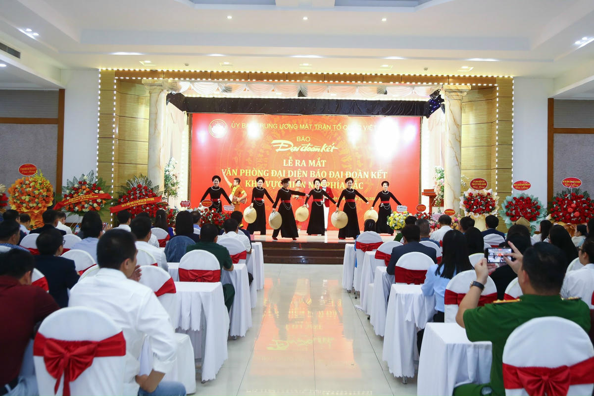 Quang cảnh buổi lễ ra mắt. Ảnh: Lê Khánh.