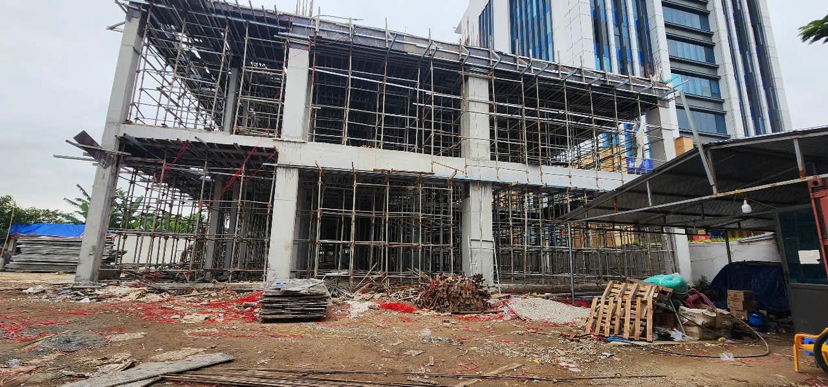 Vụ tai nạn lao động tại công trình nhà dân ở lô 30 Lê Hồng Phong. Ảnh: CTV.&nbsp;