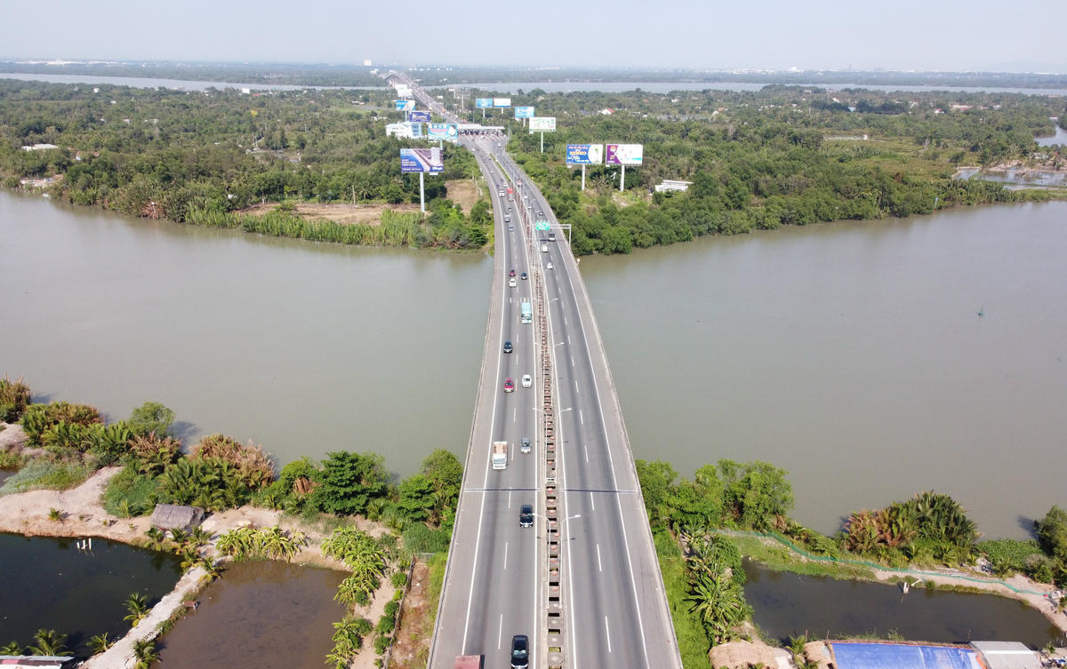 Hạ tầng phía Nam “xoay trục” kết nối