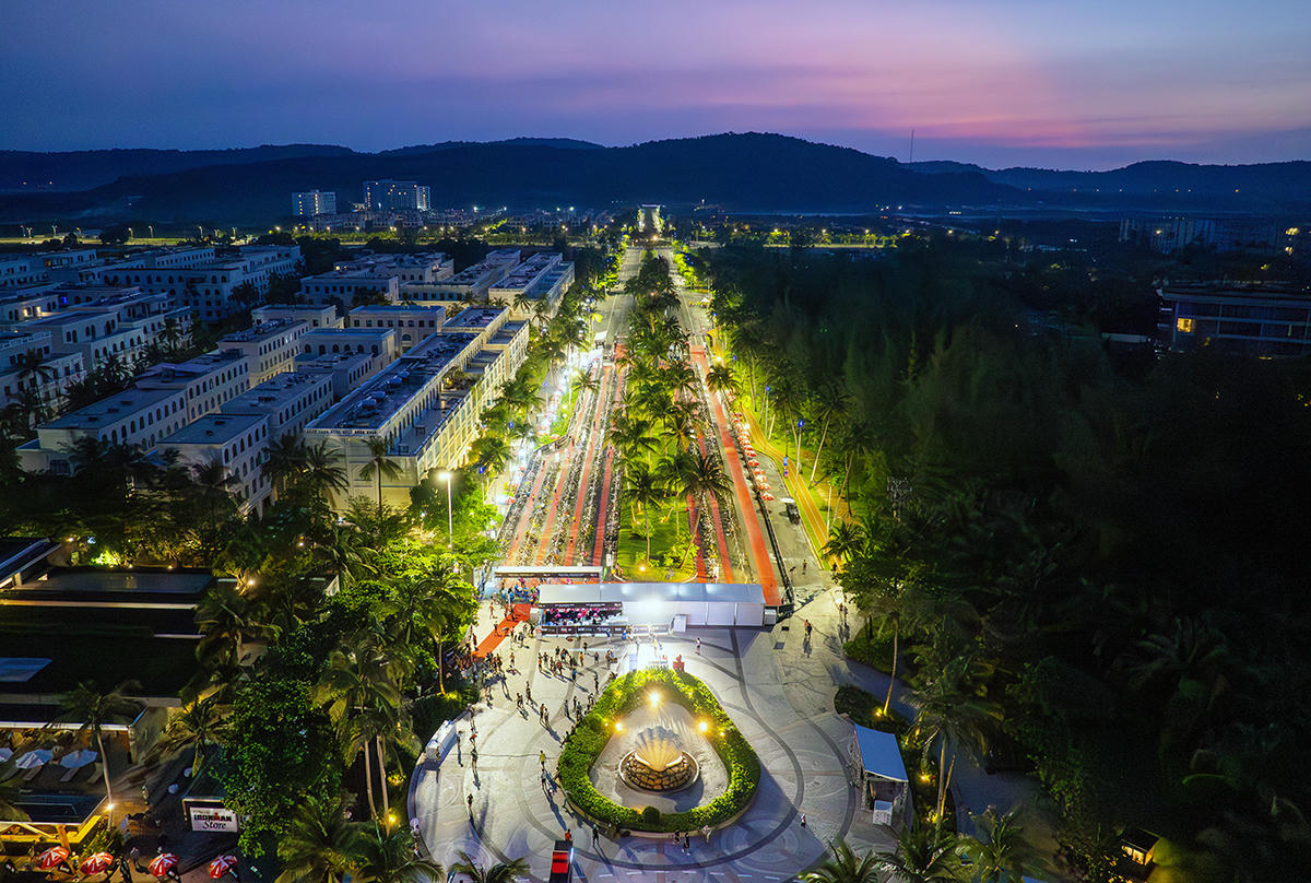 BIM Group IRONMAN 70.3 Phú Quốc 2025 sẽ chính thức diễn ra từ ngày 14 đến 16/11 tại Khu phức hợp Phu Quoc Marina, dự kiến quy tụ hàng nghìn vận động viên trong nước và quốc tế. Ảnh Nguyễn Minh.