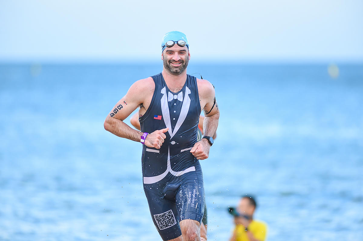 BIM Group IRONMAN 70.3 Phú Quốc không chỉ là một sự kiện thể thao đơn thuần, mà còn là mắt xích quan trọng trong chiến lược xây dựng đảo ngọc trở thành điểm đến quốc tế về văn hóa, thể thao và du lịch. Ảnh Nguyễn Minh.