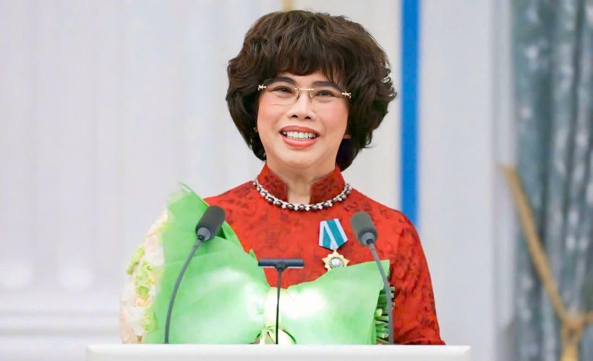 Anh hùng Lao động Thái Hương phát biểu tại buổi lễ trao tặng Huân chương Hữu nghị tổ chức tại điện Kremlin Liên bang Nga