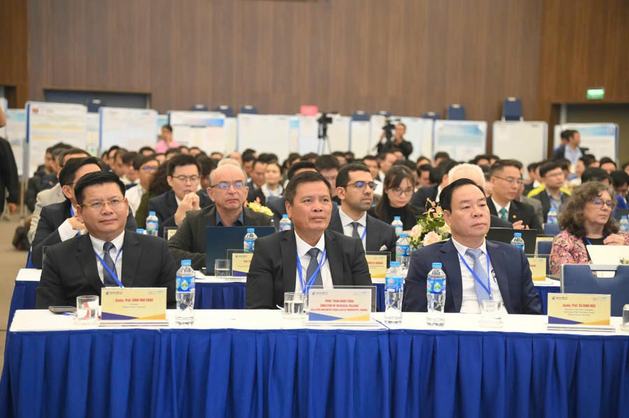 Đại biểu dự Hội thảo.