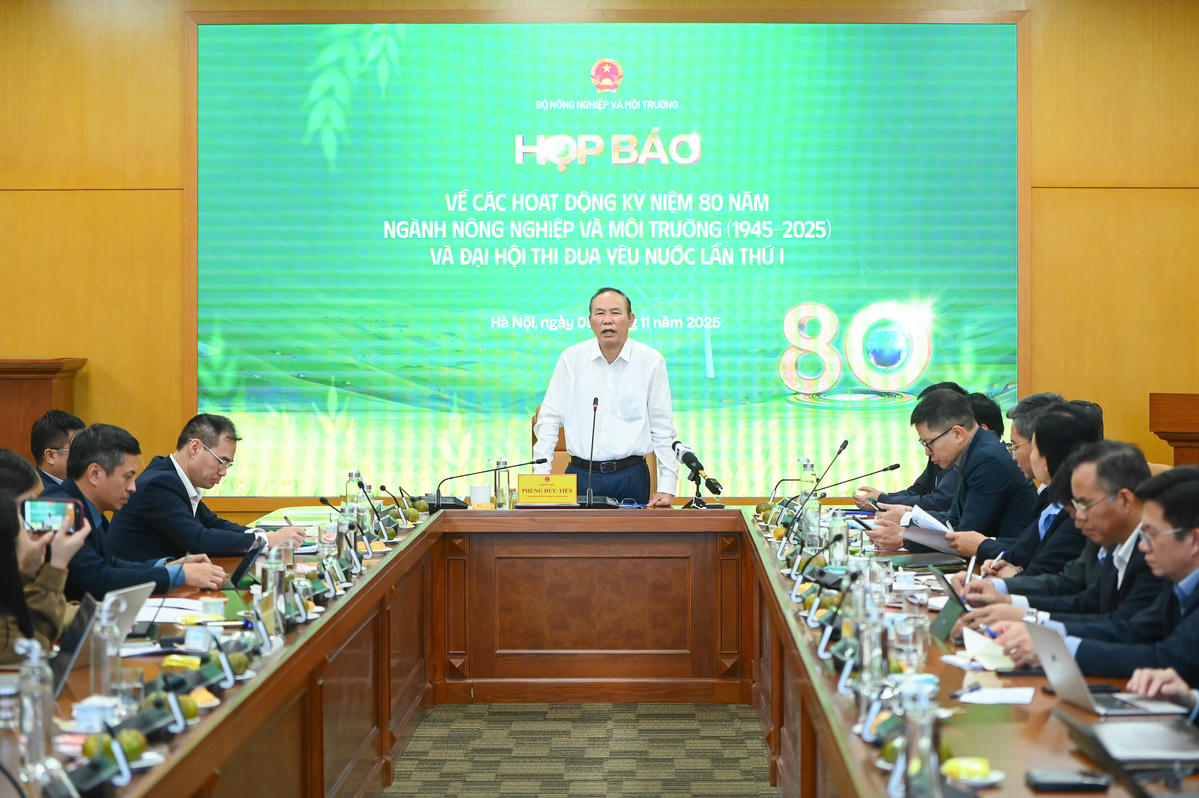 Toàn cảnh buổi họp báo. Ảnh: L.H