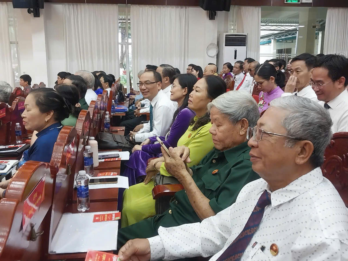 Đại biểu tham dự Đại hội chiều 6/10. Ảnh: S.X