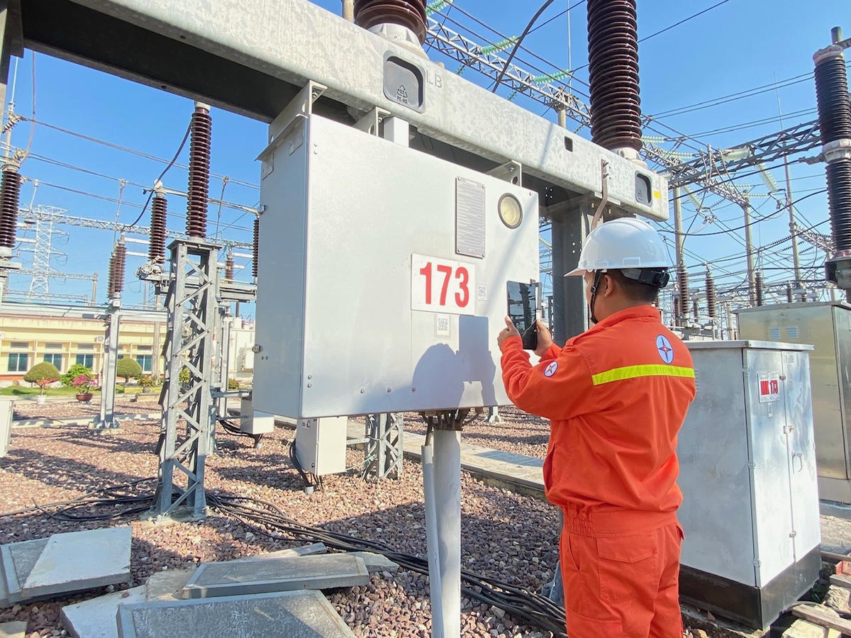 Đảng ủy EVNNPC xây dựng Chương trình hành động thực hiện Nghị quyết Đại hội đại biểu Đảng bộ Tập đoàn Điện lực Việt Nam lần thứ IV, nhiệm kỳ 2025-2030