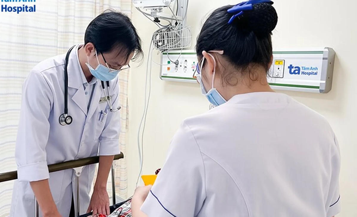 Tính đến sáng 8/11, 4 bệnh viện đã báo cáo hơn 80 ca, trong đó 47 người đã xuất viện. Ảnh: BV