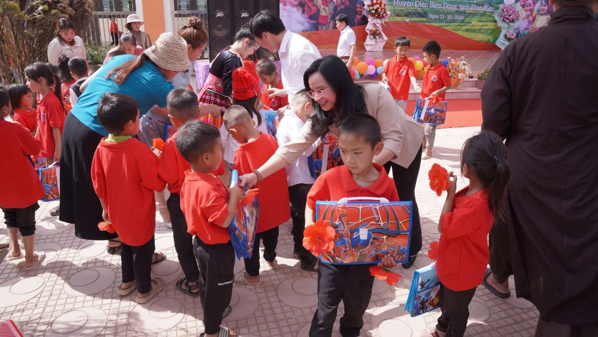 Việt Nam và hành trình "Hạnh phúc không điểm dừng"