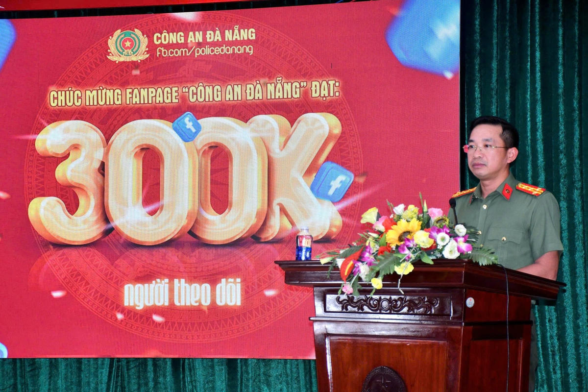 Đại tá Nguyễn Đại Đồng phát biểu giao nhiệm vụ. Ảnh: Nguyễn Tú.