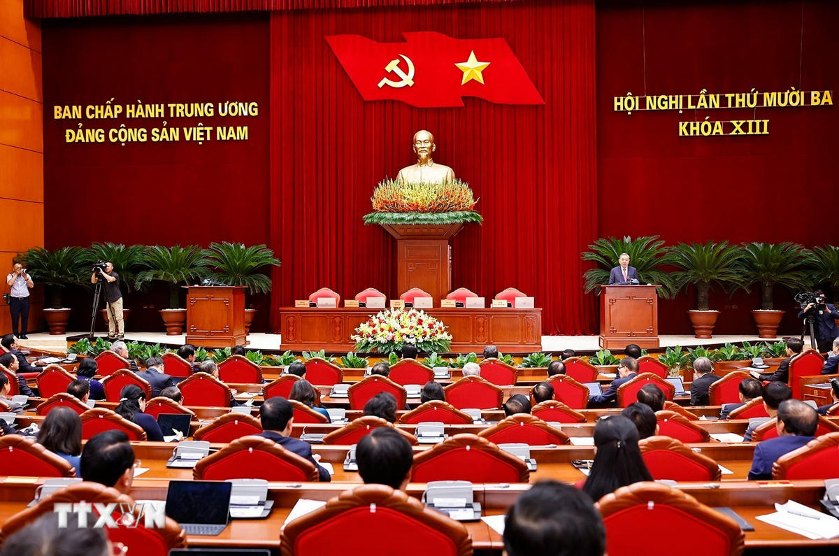 Tổng Bí thư Tô Lâm phát biểu bế mạc Hội nghị lần thứ 13 Ban Chấp hành Trung ương Đảng khóa XIII. (Ảnh: Doãn Tấn/TTXVN).