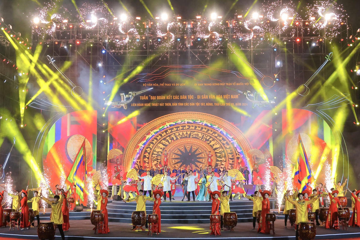 Phát huy sức mạnh đại đoàn kết dân tộc để phát triển đất nước