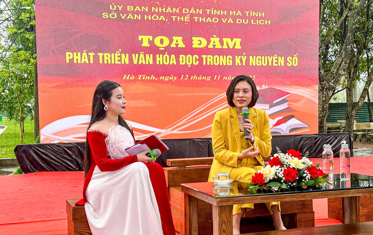 Phần giao lưu với TS Vũ Thùy Dương tại toạ đàm. 